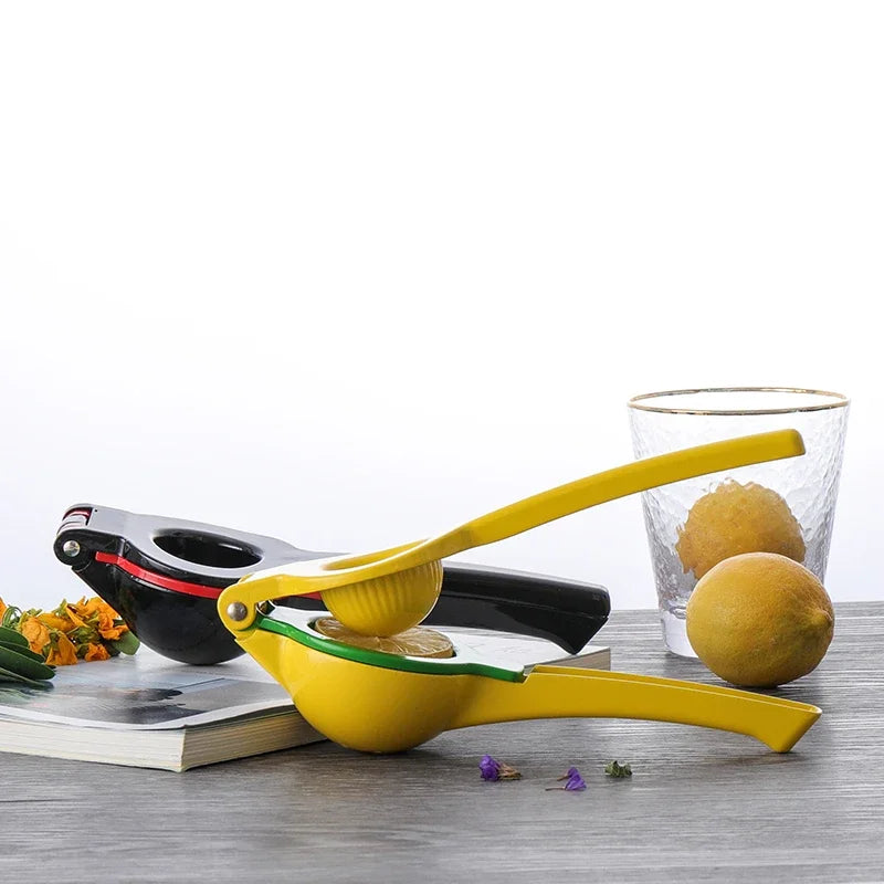 Versatile double bowl lemon juicer for kitchen use