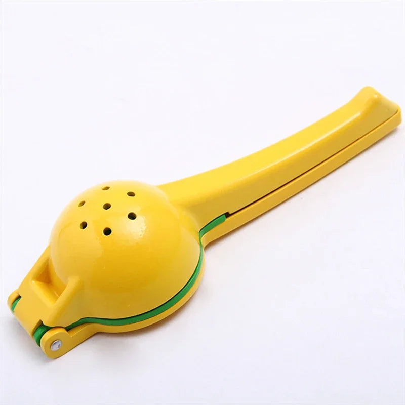 Dual bowl lemon squeezer for quick citrus extraction